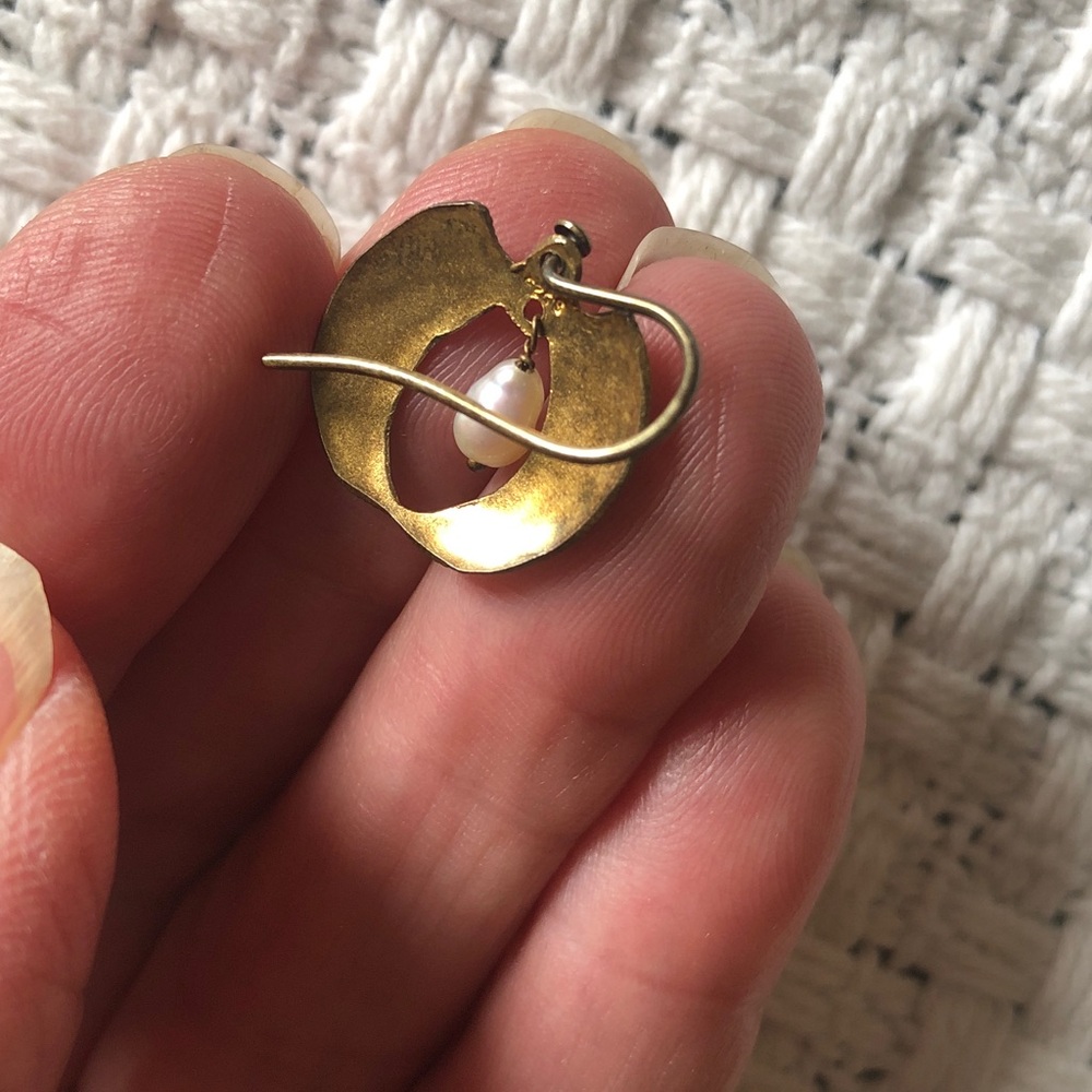 Blue enamel earrings w pearl - Picture 5 of 5